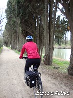 cycling-canal-midi